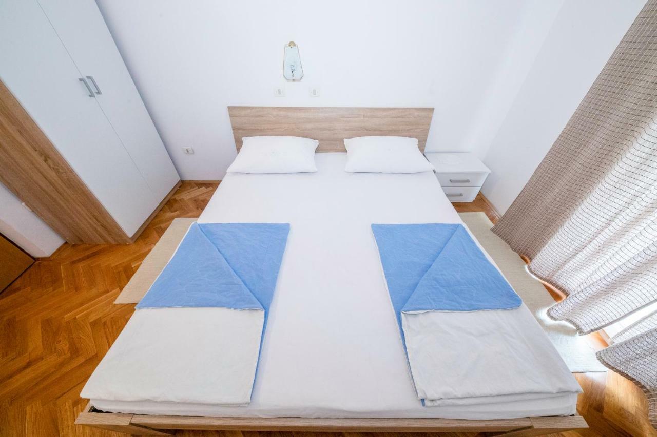 Apartmani Sanjin Tariba Supetarska Draga Exterior foto