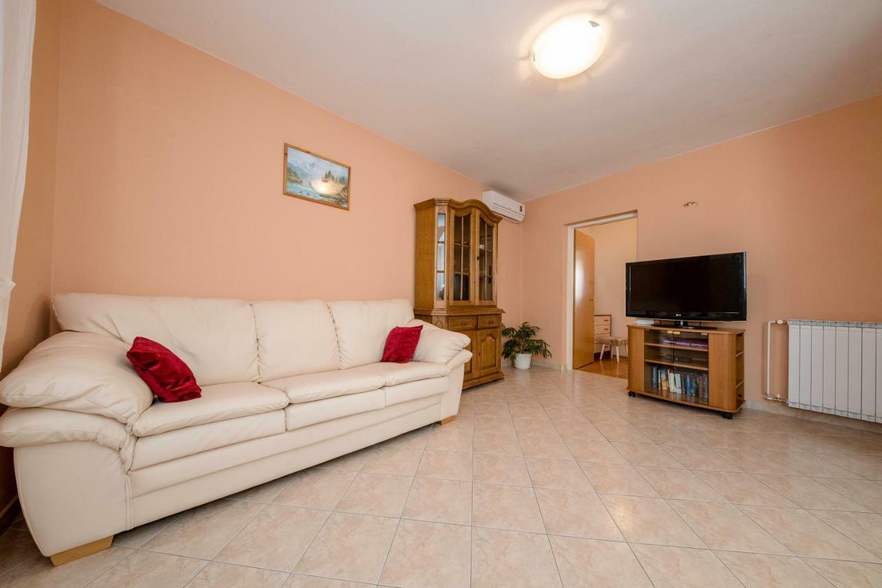 Apartmani Sanjin Tariba Supetarska Draga Exterior foto