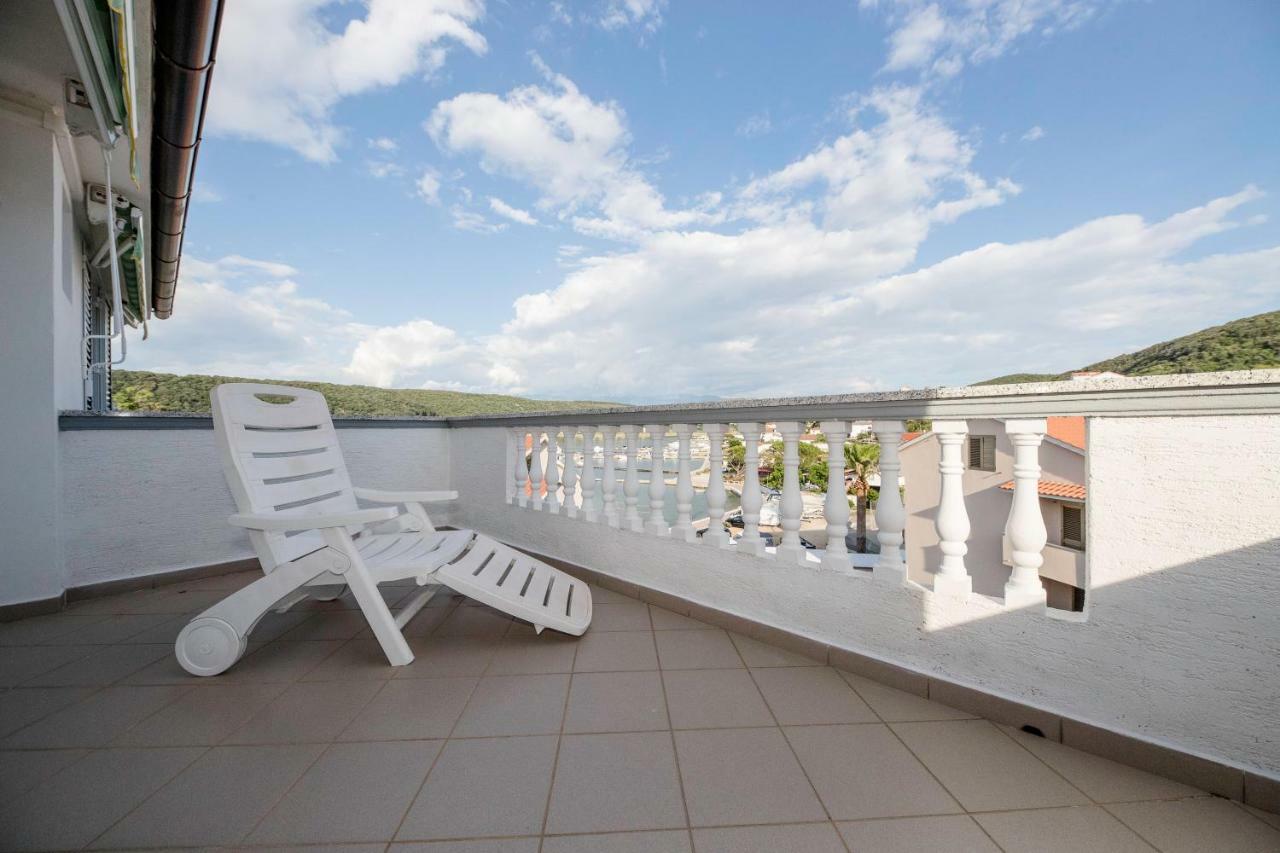 Apartmani Sanjin Tariba Supetarska Draga Exterior foto
